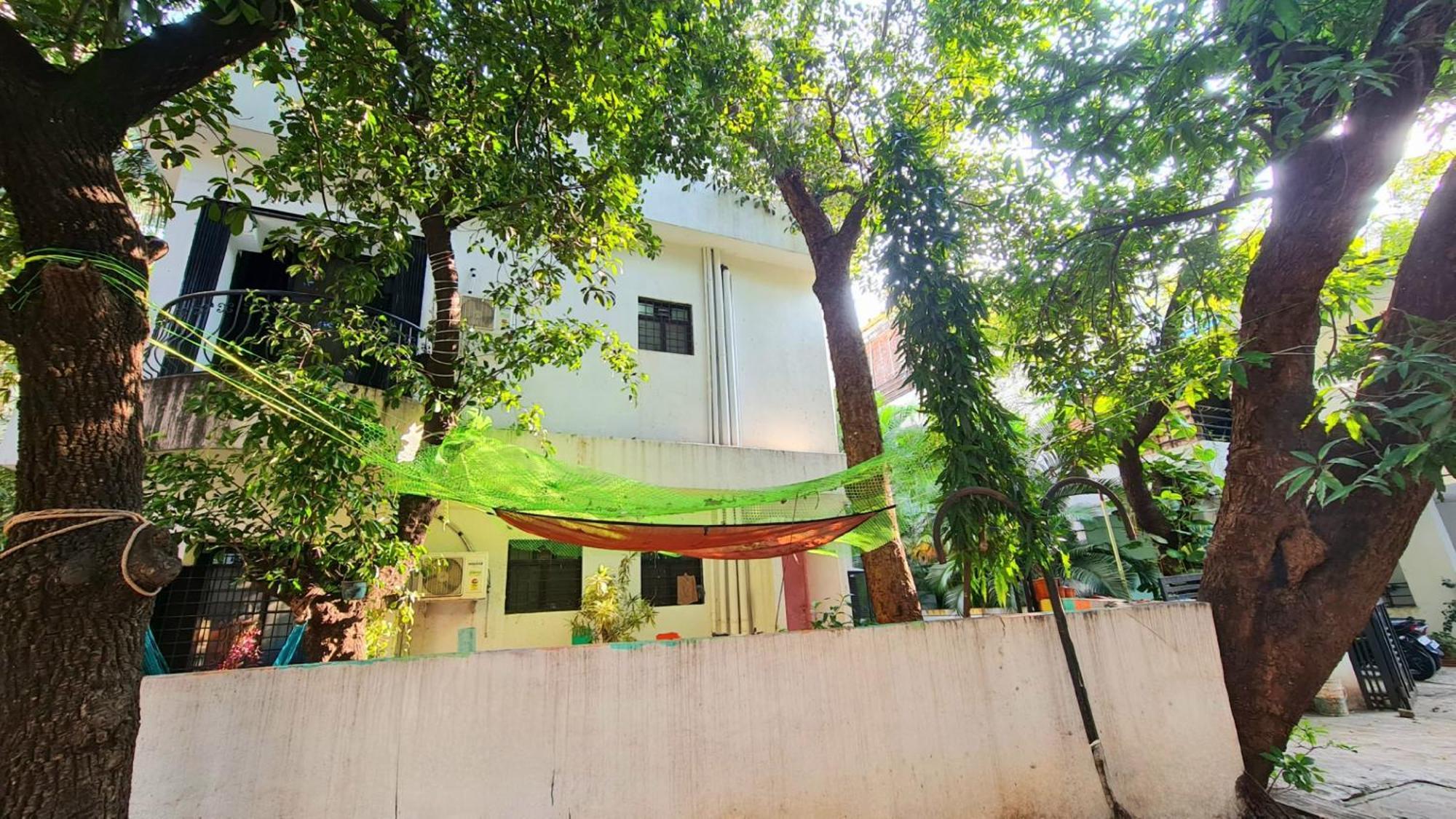 Rostel Backpackers Hostel ปูเน่ ภายนอก รูปภาพ