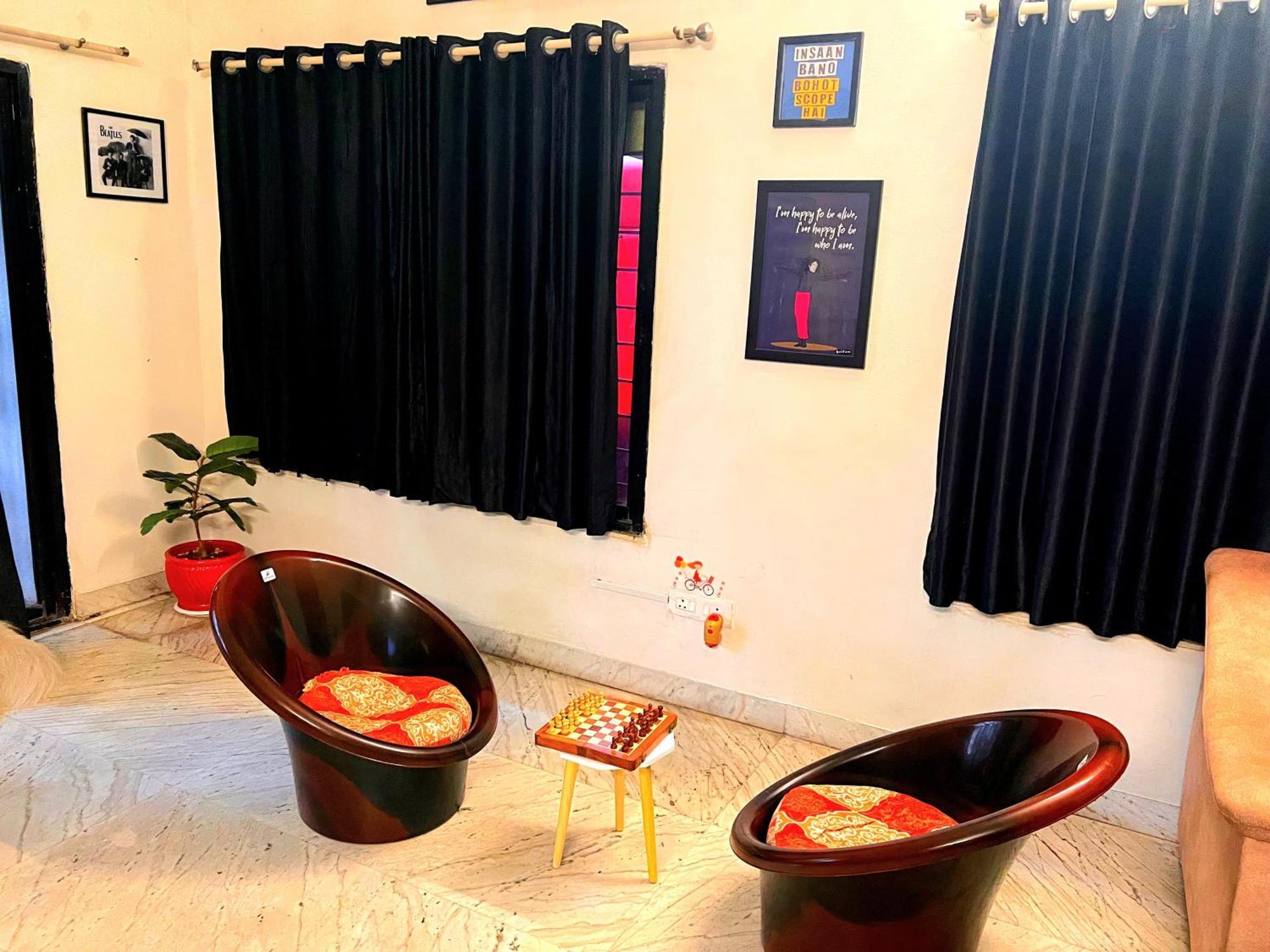 Rostel Backpackers Hostel ปูเน่ ภายนอก รูปภาพ